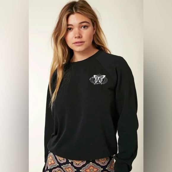 O'NEIL Women's
Seaspray Pullover
Sweatshirt - Picture 4 of 7